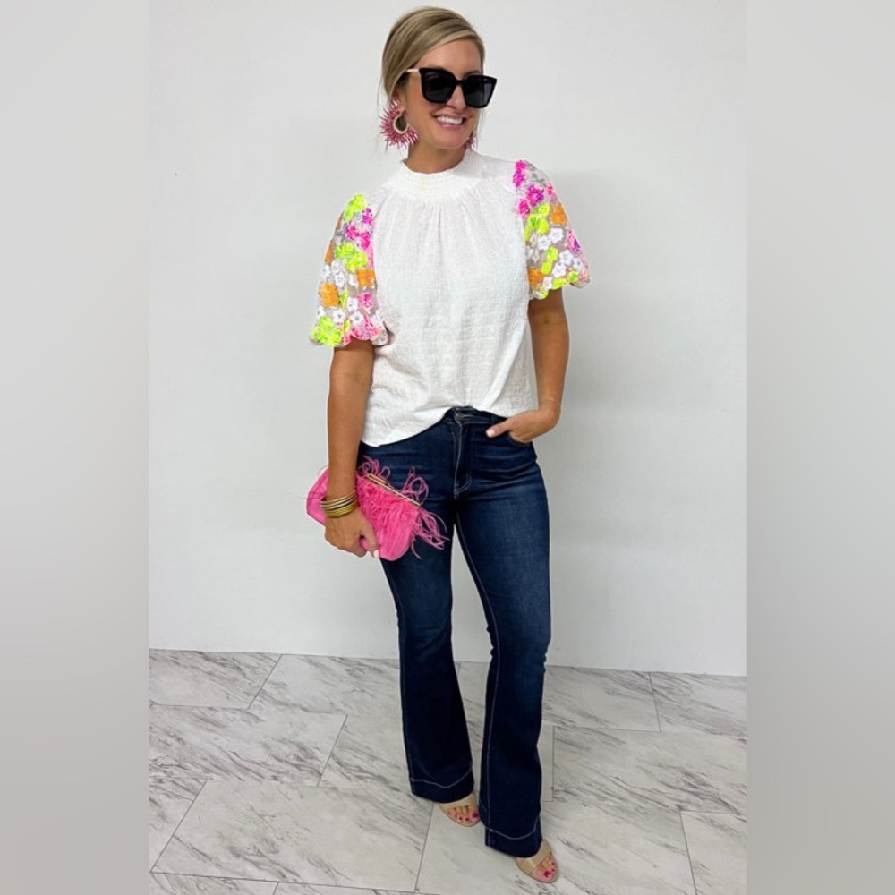 NWT…Boutique Smocked Neck Textured Top With Sequin Puff Short Sleeves - Picture 7 of 10
